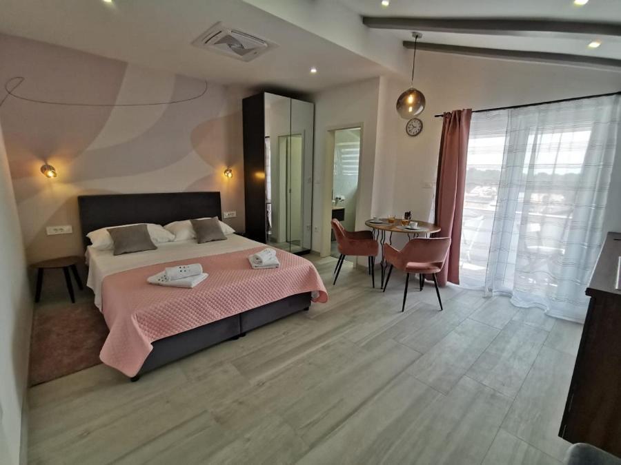New Nikolina 4 Star Leilighet Mali Lošinj Eksteriør bilde
