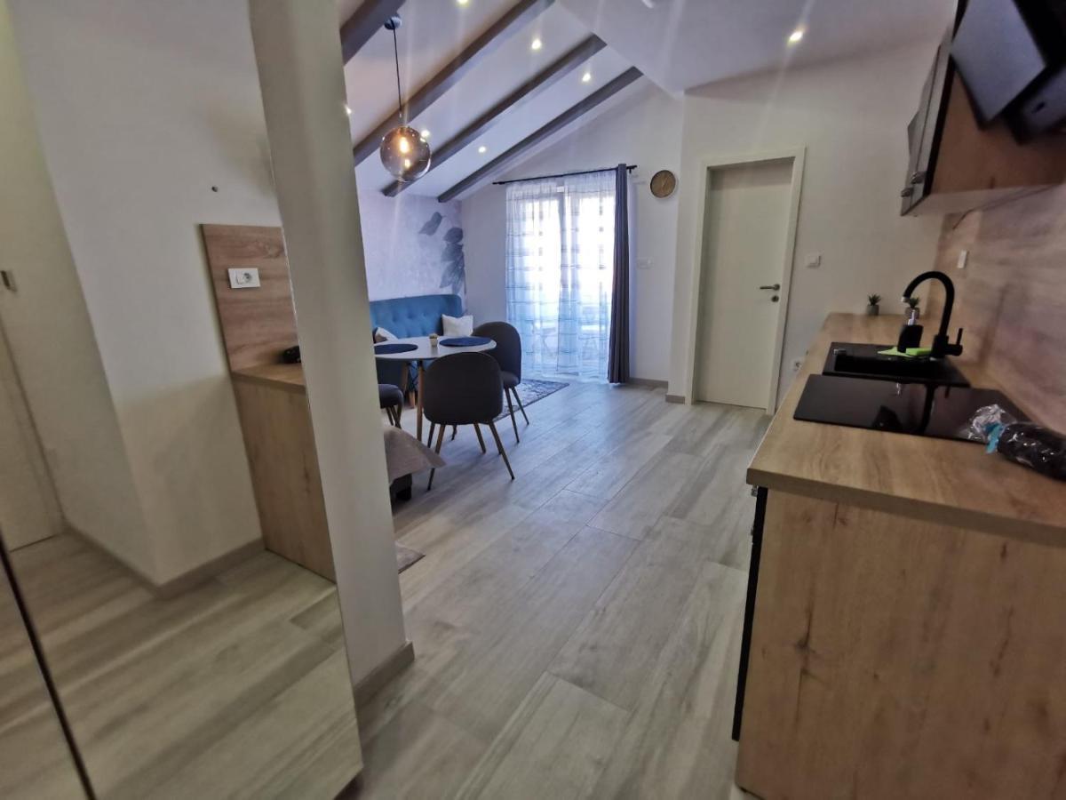 New Nikolina 4 Star Leilighet Mali Lošinj Eksteriør bilde