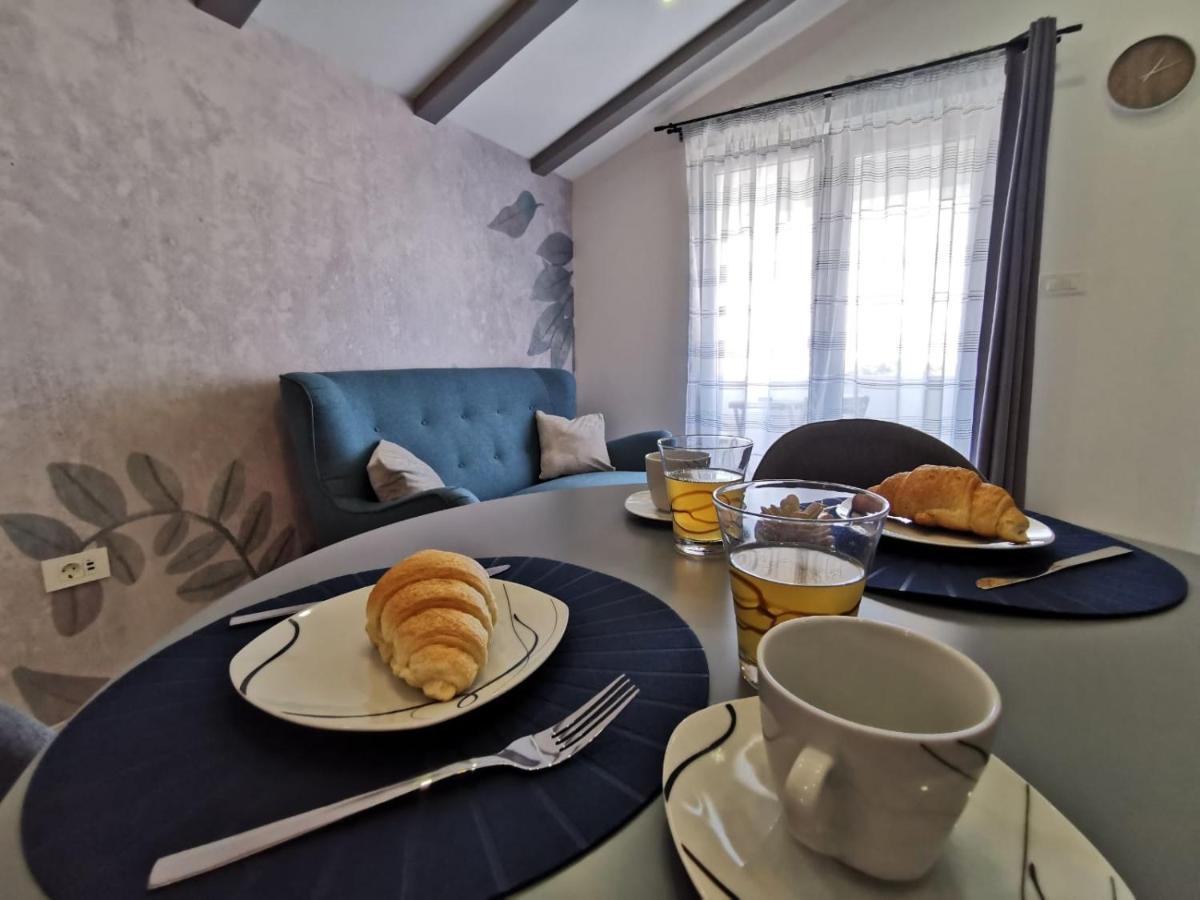 New Nikolina 4 Star Leilighet Mali Lošinj Eksteriør bilde
